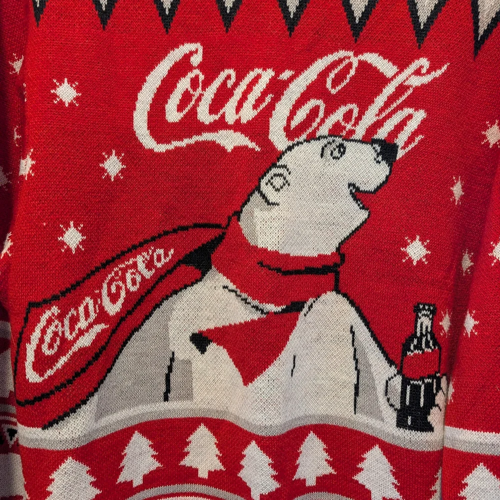 Coca Cola Red and White Crewneck Sweater with Polar Bear Design - Picture 2 of 8